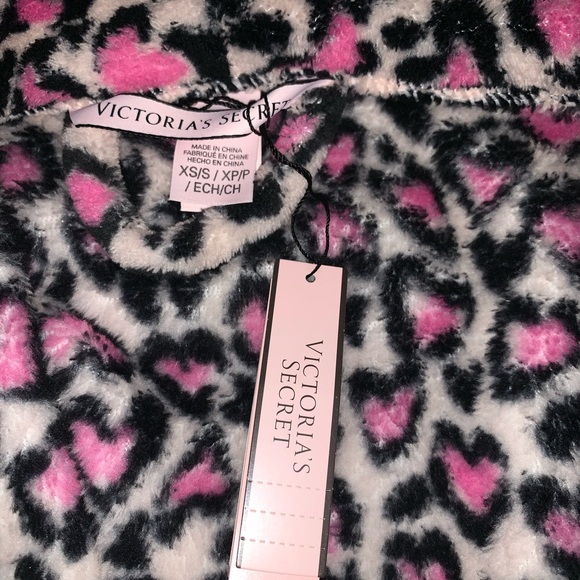 VS SOFT SHORT ROBE XS/S Leopard heart robe - Picture 8 of 8